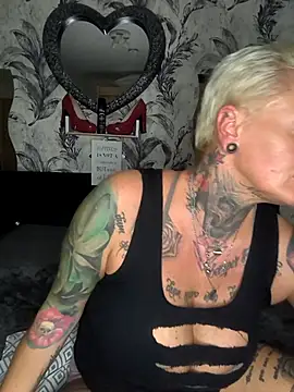 Snapshot of InkedMissLaBaehm chatting on July 2026 10:14:02 PM InkedMissLaBaehm online show from July 2026 10:14:02 PM