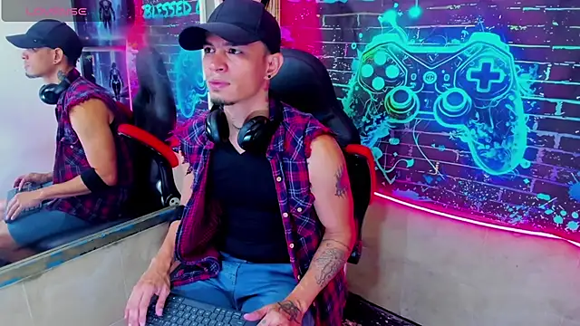Angel Blessed online show from June 2026 11:41:02 AM