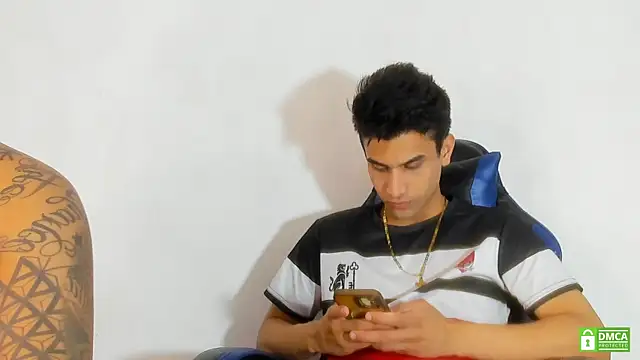 Alejandro and Deiby online show from July 2026 07:56:02 PM