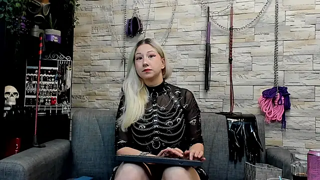Miss Kaz online show from July 2026 12:57:02 AM