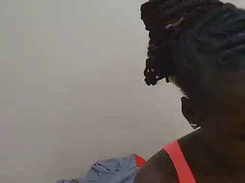 Snapshot of Arriana_ chatting on July 2026 11:24:01 AM Arriana online show from July 2026 11:24:01 AM