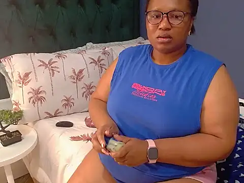 MISS BLACKBERY online show from June 2026 06:19:02 AM