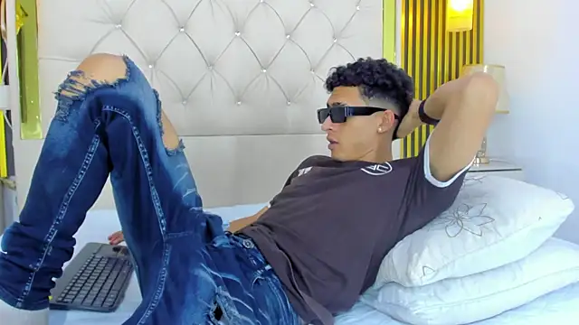 Snapshot of JARED_BOY1 chatting on June 2026 12:24:02 AM JARED BOY1 online show from June 2026 12:24:02 AM