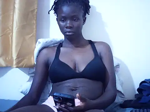 Snapshot of Queen_idd chatting on July 2026 04:53:01 AM Queen idd online show from July 2026 04:53:01 AM