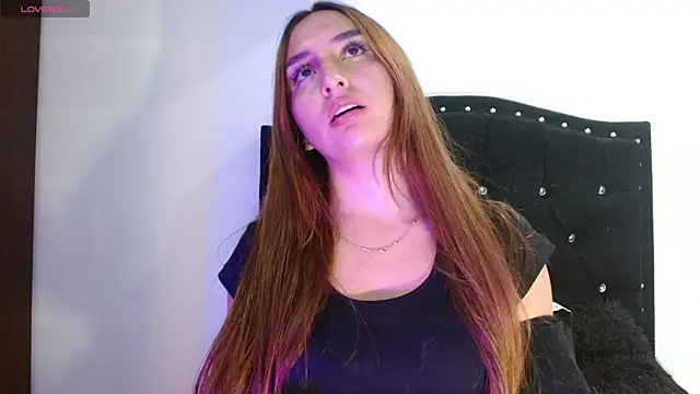 Leah mooon1 online show from July 2026 12:01:01 AM