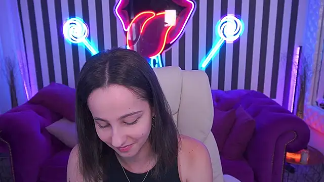 JennyMyLuv online show from June 2026 07:03:02 AM