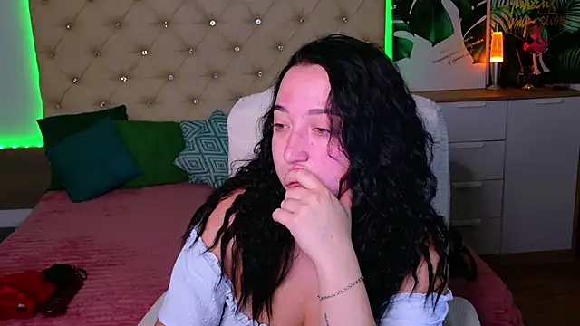 AVA MAXIMUS online show from July 2026 04:55:01 AM
