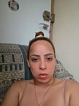 LoveConnectionLive online show from June 2026 07:13:01 PM