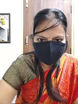 Snapshot of Tamil_white_beauty chatting on June 2026 08:25:02 AM Tamil white beauty online show from June 2026 08:25:02 AM