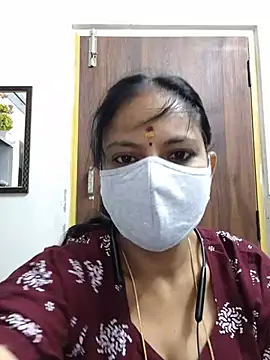 Snapshot of Tamil_white_beauty chatting on June 2026 07:23:01 AM Tamil white beauty online show from June 2026 07:23:01 AM