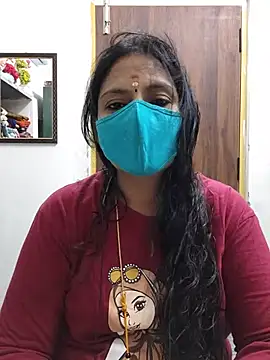 Snapshot of Tamil_white_beauty chatting on July 2026 07:04:02 AM Tamil white beauty online show from July 2026 07:04:02 AM
