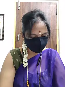 Snapshot of Tamil_white_beauty chatting on July 2026 06:16:02 AM Tamil white beauty online show from July 2026 06:16:02 AM