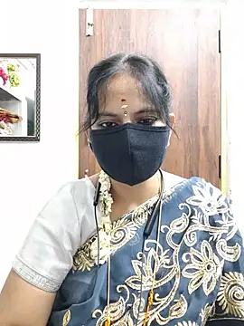 Snapshot of Tamil_white_beauty chatting on July 2026 06:32:02 PM Tamil white beauty online show from July 2026 06:32:02 PM