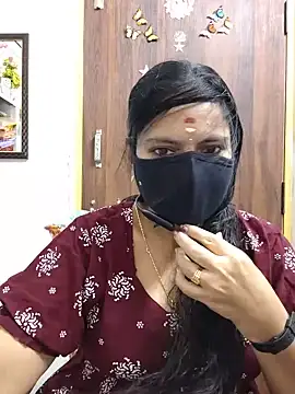 Snapshot of Tamil_white_beauty chatting on July 2026 08:28:02 AM Tamil white beauty online show from July 2026 08:28:02 AM