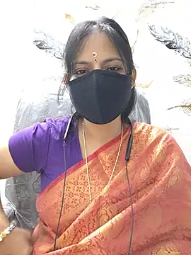Snapshot of Tamil_white_beauty chatting on July 2026 01:20:01 PM Tamil white beauty online show from July 2026 01:20:01 PM