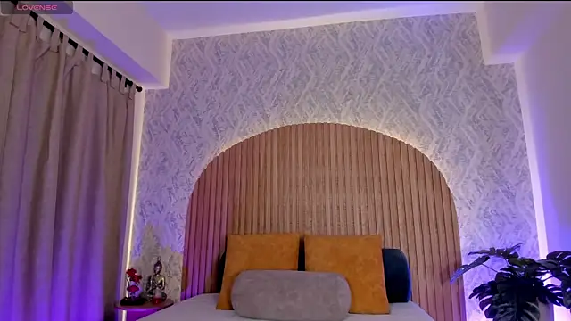 Snapshot of Victoria_Blake_ chatting on July 2026 02:58:01 AM Victoria Blake online show from July 2026 02:58:01 AM