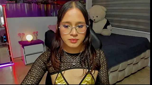 Snapshot of kumikoxxx chatting on July 2026 10:44:02 PM kumikoxxx online show from July 2026 10:44:02 PM