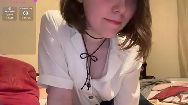 Snapshot of Hilda_Valentine chatting on July 2026 08:18:02 PM Hilda Valentine online show from July 2026 08:18:02 PM