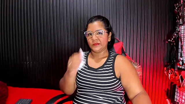 Mommy Big Ass online show from August 2026 01:13:01 PM