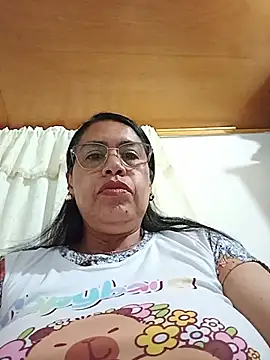 Snapshot of Emilif_ chatting on July 2026 12:46:02 AM Emilif online show from July 2026 12:46:02 AM
