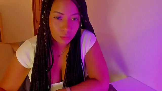 NicolePasqualott online show from October 2025 07:47:01 PM