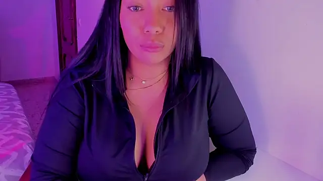 NicolePasqualott online show from February 2026 06:45:01 PM