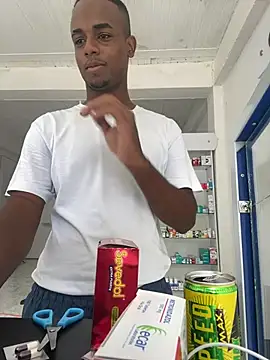 Snapshot of dereck_jay- chatting on June 2026 02:08:01 PM dereck jay- online show from June 2026 02:08:01 PM