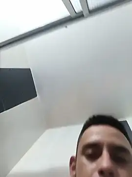 Snapshot of DANTECROS chatting on July 2026 05:18:02 PM DANTECROS online show from July 2026 05:18:02 PM