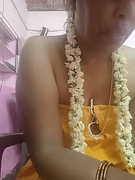 Snapshot of Tamilsexy35 chatting on August 2026 03:49:02 AM Tamilsexy35 online show from August 2026 03:49:02 AM