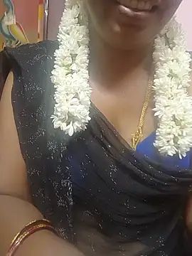 Snapshot of Tamilsexy35 chatting on August 2026 02:47:02 AM Tamilsexy35 online show from August 2026 02:47:02 AM
