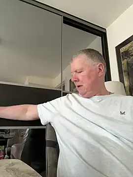 Snapshot of cumboy chatting on January 2025 01:03:02 PM cumboy online show from January 2025 01:03:02 PM