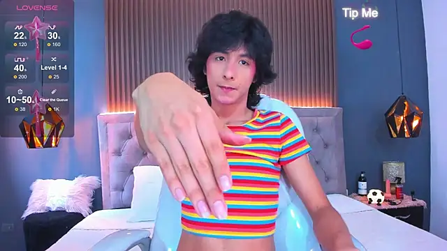 Snapshot of finn-04 chatting on July 2026 01:57:01 PM finn-04 online show from July 2026 01:57:01 PM