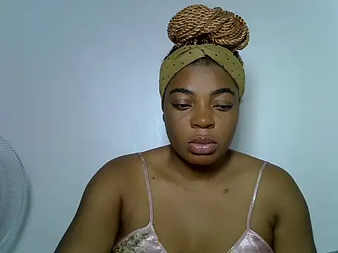 Snapshot of Domina_Empress chatting on July 2026 06:04:01 PM Domina Empress online show from July 2026 06:04:01 PM