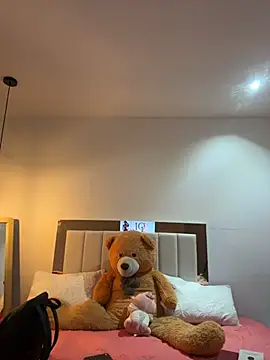 Doll Ivy online show from August 2026 10:30:01 PM