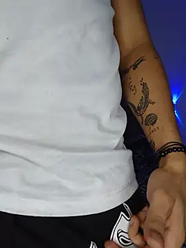 DayronDark online show from June 2026 05:10:01 AM