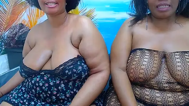 Snapshot of CURVYELEGANCExxx chatting on July 2026 01:26:01 PM CURVYELEGANCExxx online show from July 2026 01:26:01 PM