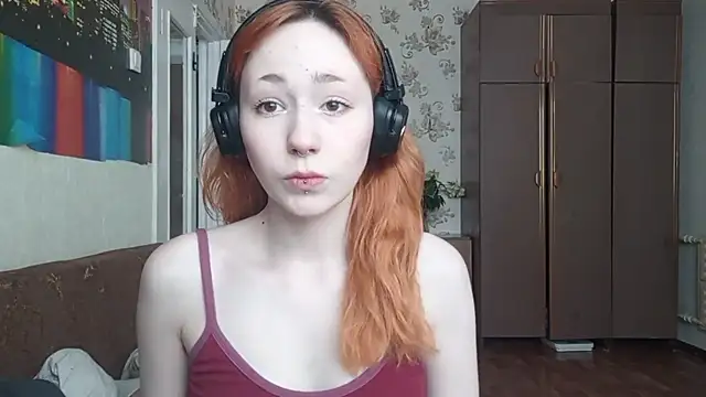 Snapshot of YaniraHeneisen chatting on June 2026 01:26:02 PM YaniraHeneisen online show from June 2026 01:26:02 PM