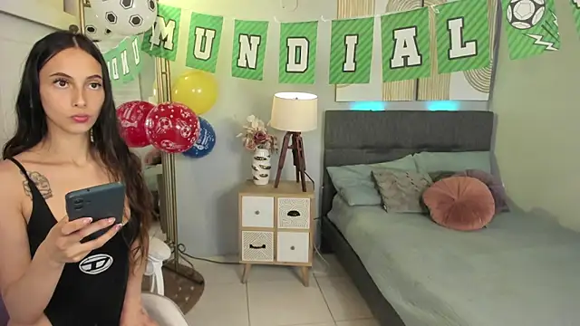 violetaa foxx  online show from June 2026 07:51:02 PM