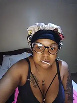 Keiralety online show from June 2026 09:03:02 PM