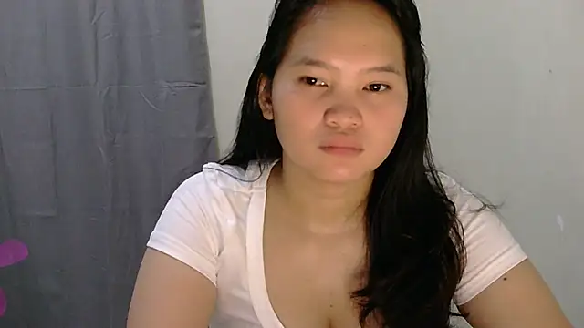 Fhwilloughbyxx online show from June 2026 06:23:01 PM