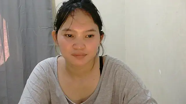 Fhwilloughbyxx online show from June 2026 06:29:01 AM