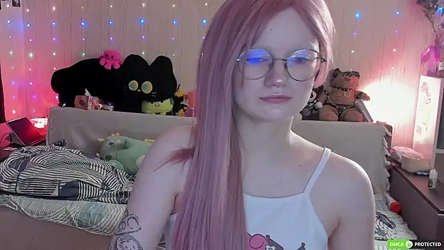 JulietFowler online show from July 2026 07:26:01 AM