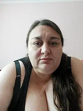 GoodLadyAlla online show from June 2026 12:15:01 PM