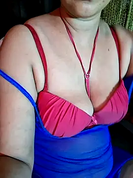 Snapshot of laxmirwt chatting on July 2026 05:12:02 PM laxmirwt online show from July 2026 05:12:02 PM