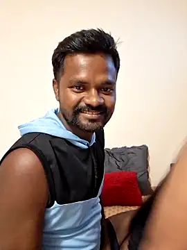 Snapshot of Garima_GILU chatting on June 2026 06:01:02 PM Garima GILU online show from June 2026 06:01:02 PM