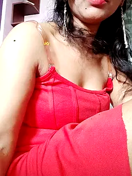 Snapshot of Night_Queen24 chatting on June 2026 11:14:02 AM Night Queen24 online show from June 2026 11:14:02 AM