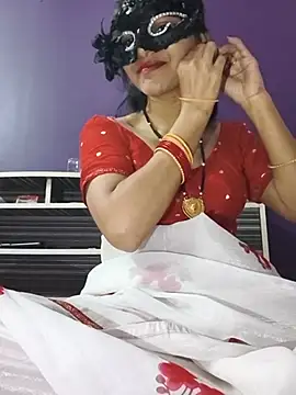 Snapshot of Night_Queen24 chatting on July 2026 05:18:02 PM Night Queen24 online show from July 2026 05:18:02 PM