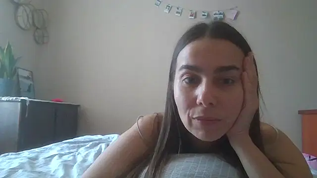 Snapshot of Vanelleda chatting on August 2026 11:02:01 AM Vanelleda online show from August 2026 11:02:01 AM
