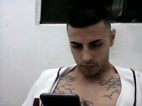 Aronfox23 online show from August 2026 05:50:02 AM