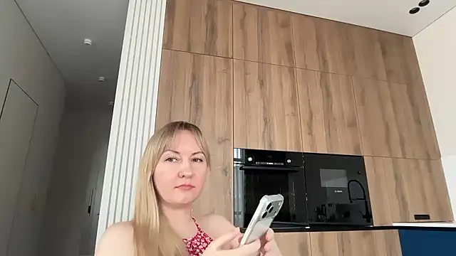 Snapshot of Dorielle chatting on June 2026 09:59:02 AM Dorielle online show from June 2026 09:59:02 AM